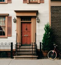 Investimenti immobiliari: tendenze di business e nuove idee per accaparrarsi quella seconda casa tanto desiderata