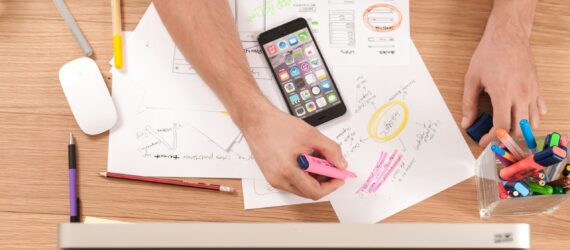 Scegli Casabase Academy: le dinamiche dell’immobiliare tradotte nel digitale.