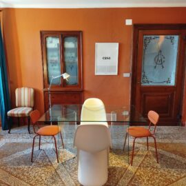 Una casa-studio ai piedi del Monviso