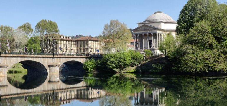 La Torino del futuro: città elegante, futuro fragile
